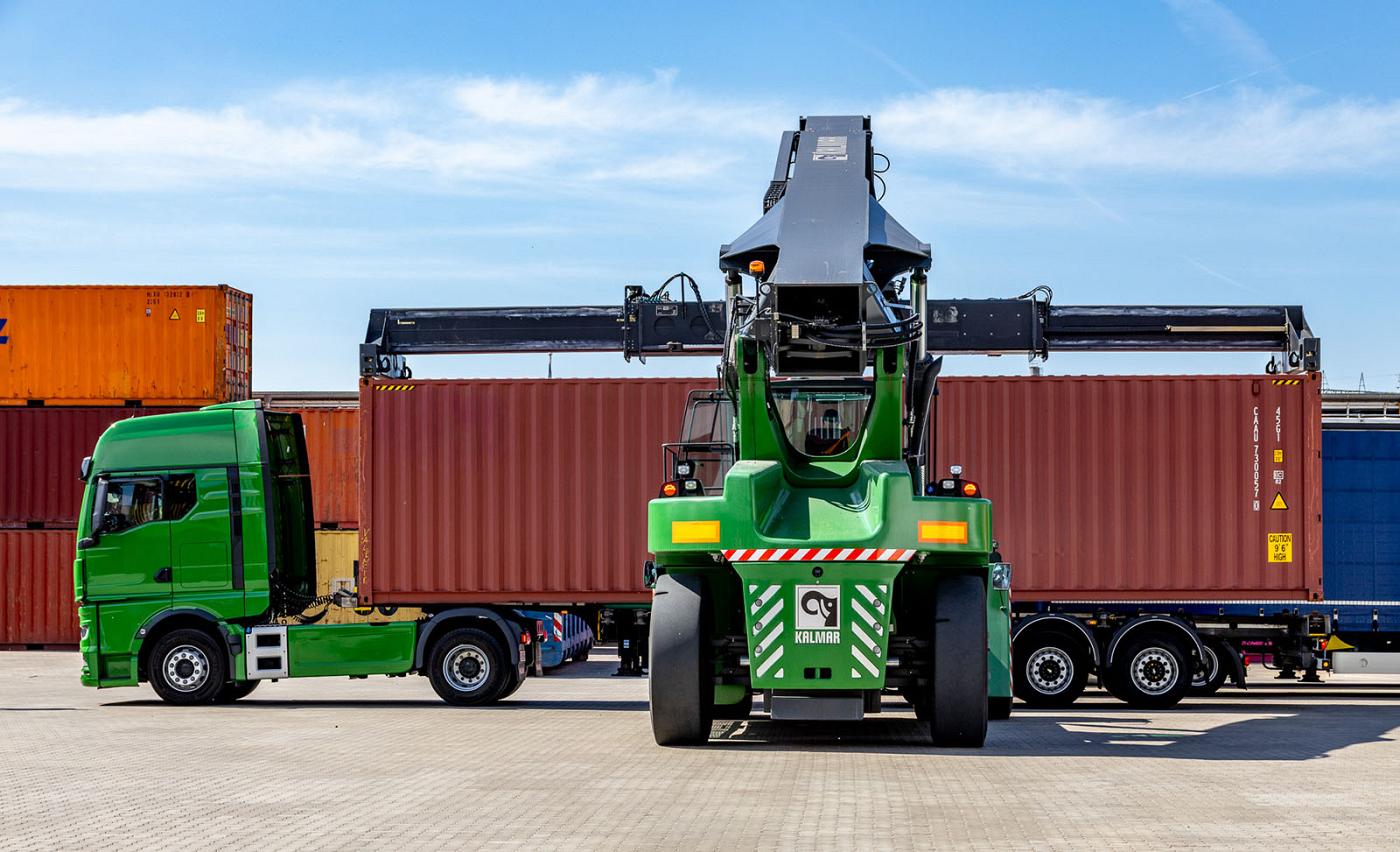 STARKE FLOTTE – GRÜNE WELLE